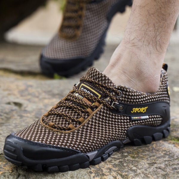 Breathable Outdoor Sports Men's Shoes Korean Version Of The Trend Of Casual Mesh Hiking Shoes Men's Large Size Shoes - Image 6