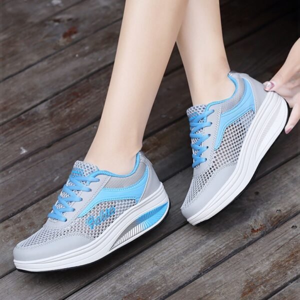 Women's thick-soled breathable casual shoes