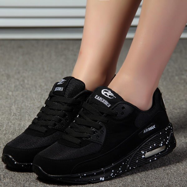 Korean style cushioned casual shoes - Image 6