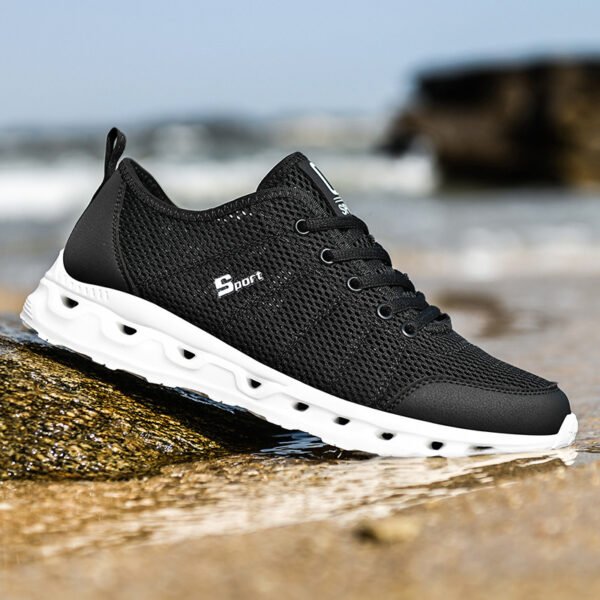 Men Aqua Shoes Outdoor Breathable Beach Shoes - Image 3